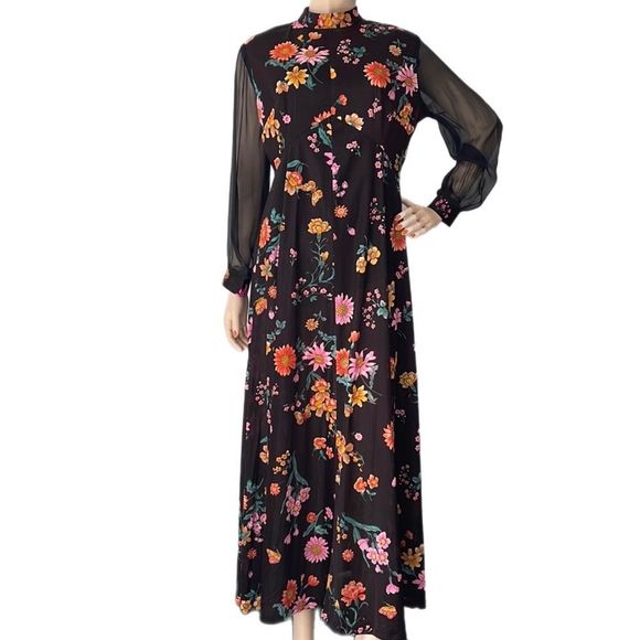 Vintage 70s Floral and Black Long Sleeve Sheer Maxi Dress - Picture 15 of 16